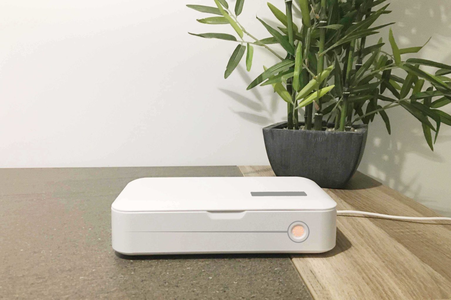 CLIMSOM Stérilisateur UV LED Compact Téléphone - Nettoyeur UVC 99,99% Avec Adaptateur USB